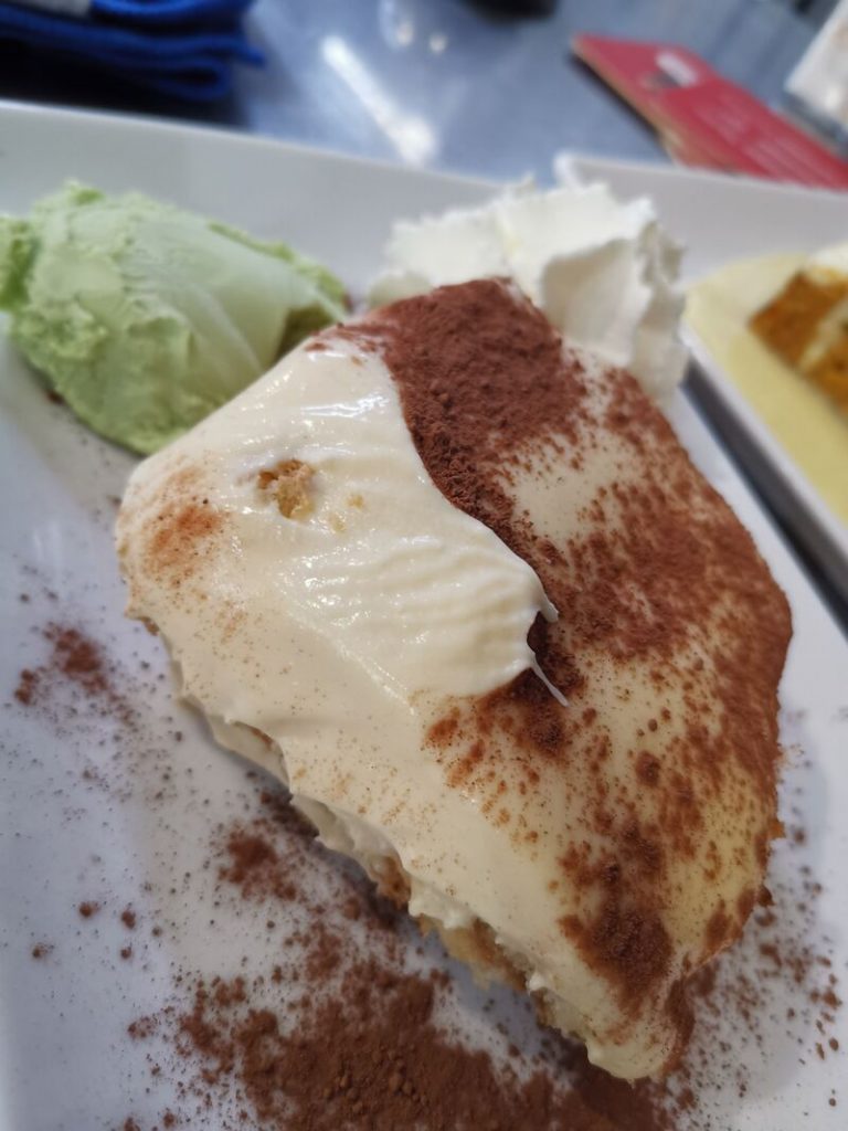Tiramisú Casero